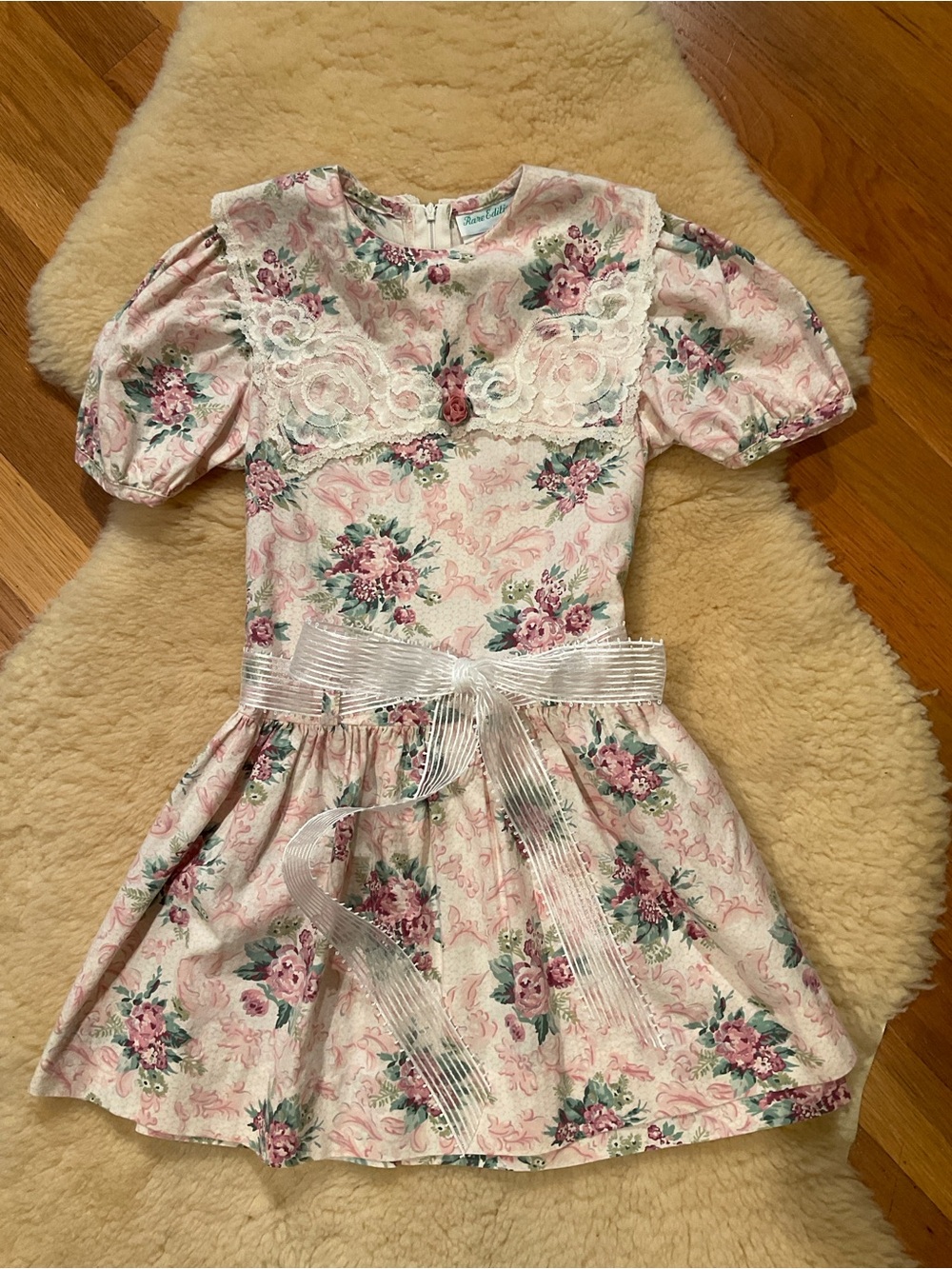 Vintage Rare Editions floral cottage core dress